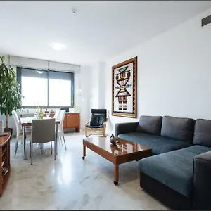 https://the-best-hostelito-free-parking.es-andalucia.com